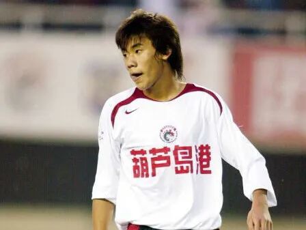 关于转会泡沫：高价买入是否让球队背负风险？的信息