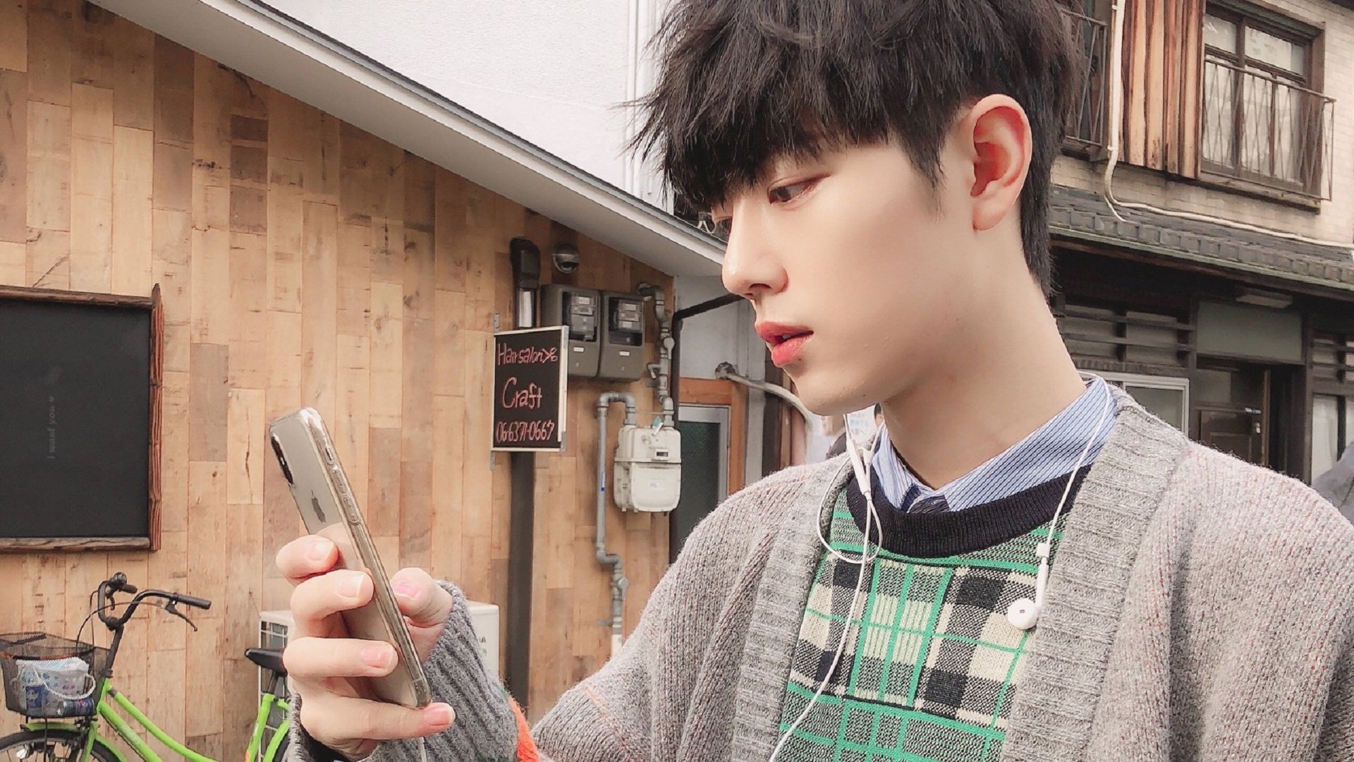 克罗地亚马术协会举办“Sinjska Alka”文化交流活动,促进传统文化传承。