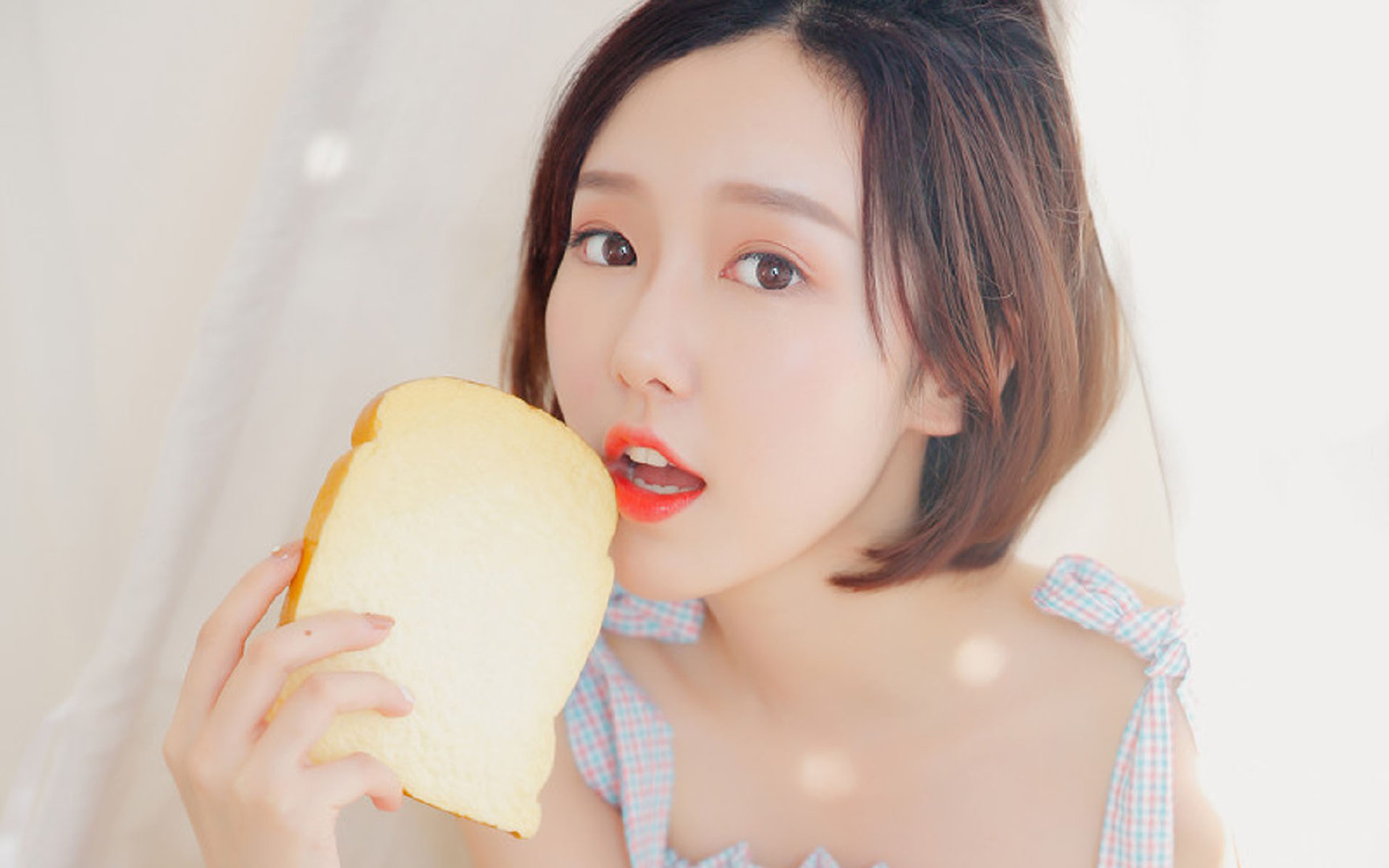 爱游戏平台-体育传媒内容对青少年体育认同的影响路径分析，媒体对体育发展的影响