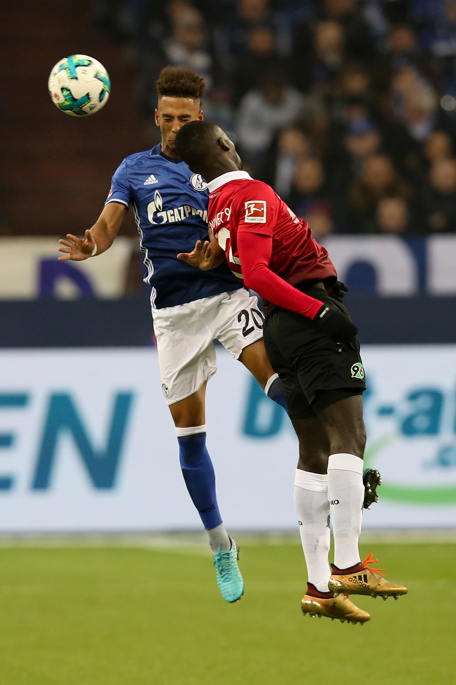 爱游戏体育：德甲汉诺威96的进攻风格与战术演变的简单介绍