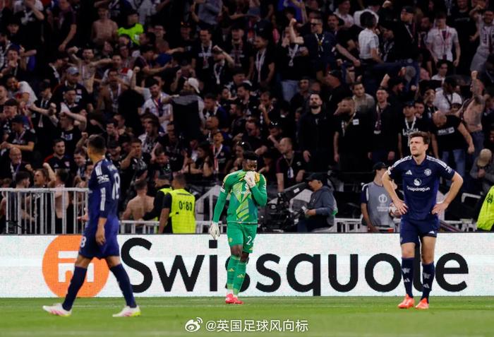 包含爱游戏体育:门将失误！低级失误葬送球队胜利的词条