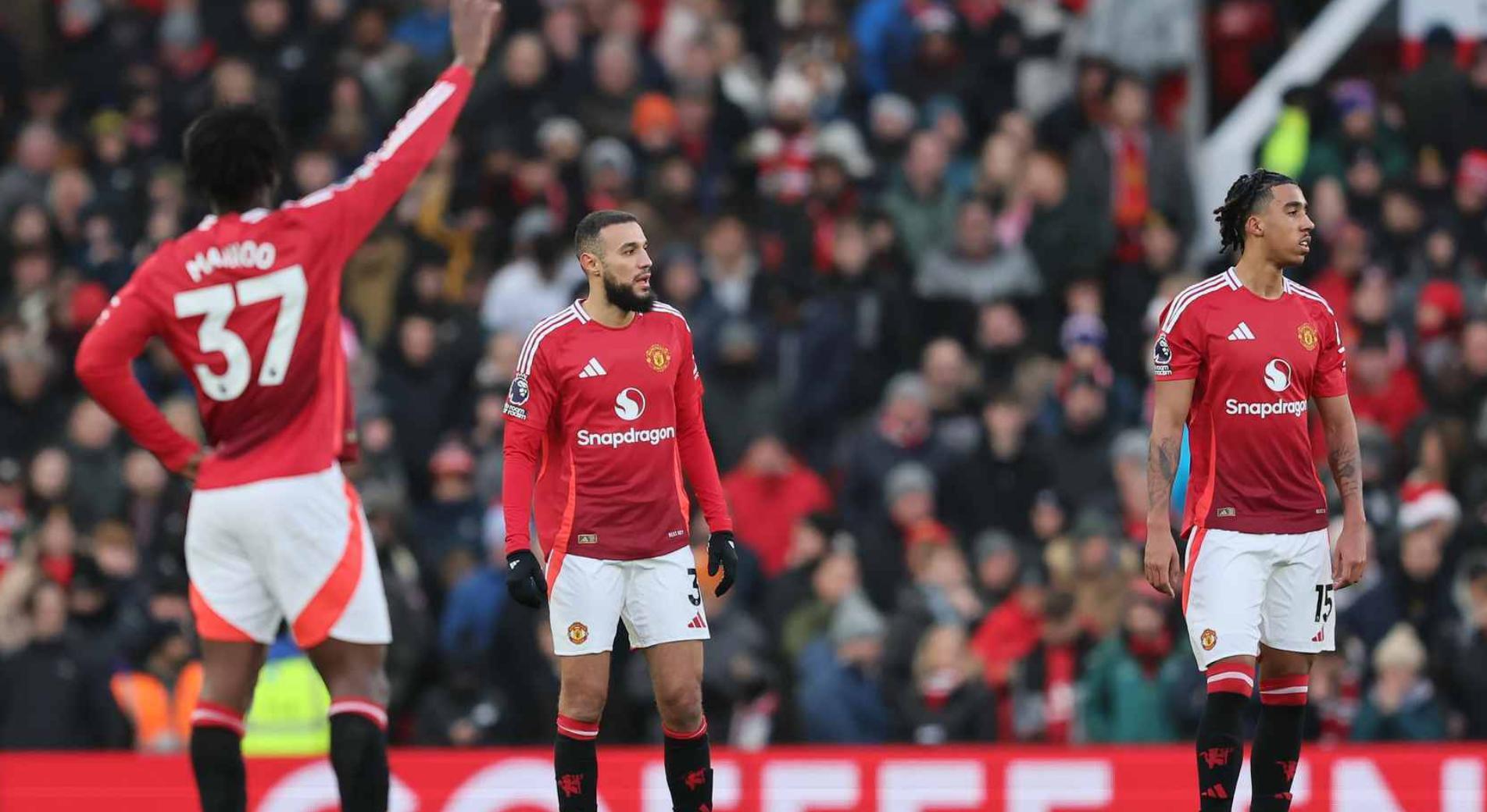 包含爱游戏体育:门将失误！低级失误葬送球队胜利的词条