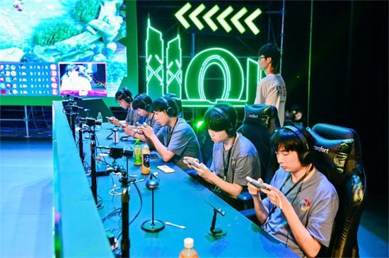 爱游戏体育:全球电子竞技年会：行业专家共话未来趋势的简单介绍